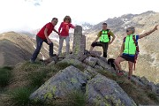 32 In vetta al Monte MIncucco (2001 m) con vista in Valletto e Ponteranica